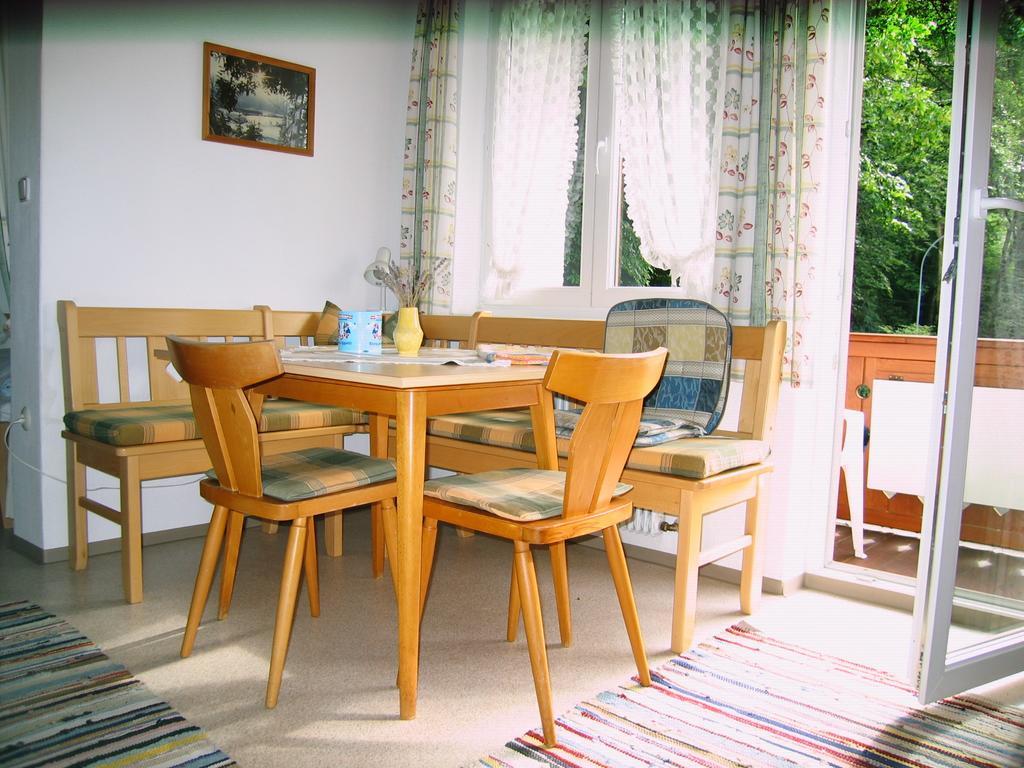 Gaestehaus Sonnenwinkel - Villa Roesler Saint Wolfgang Rum bild