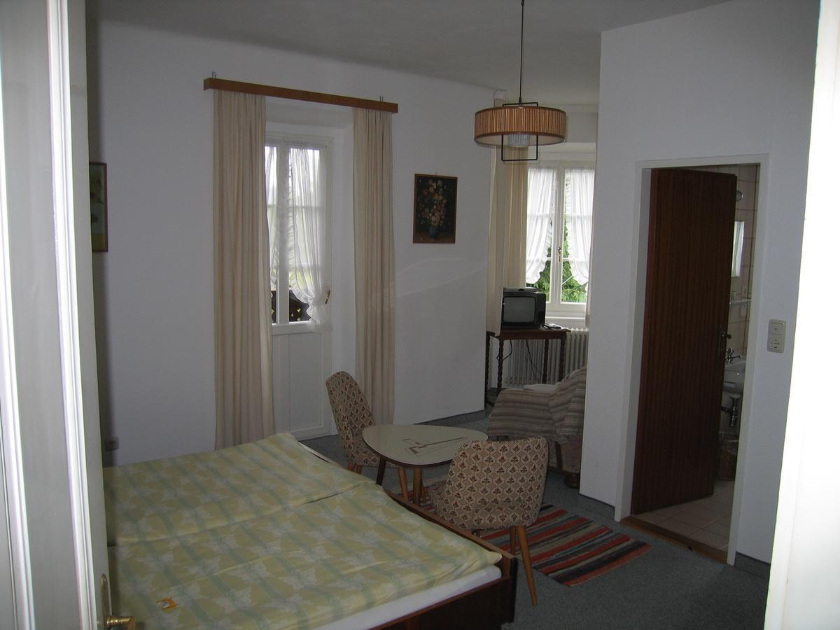 Gaestehaus Sonnenwinkel - Villa Roesler Saint Wolfgang Rum bild